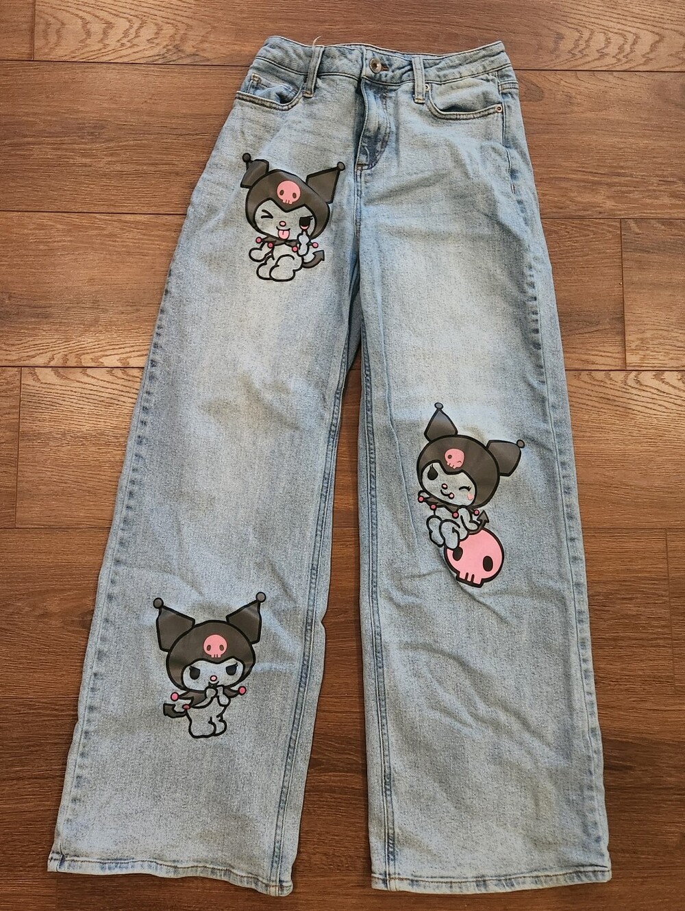 Light Wash Sanrio Kuromi Denim High-waisted Jeans